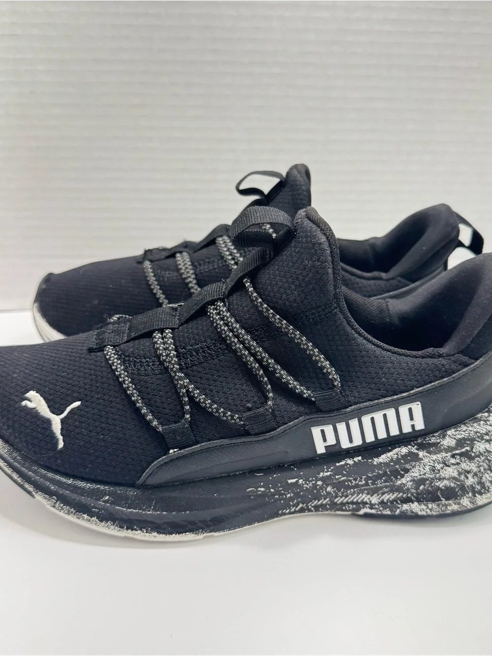 Puma Big Kids One4All BlizzRizz Lightweight Running Shoes, Black/White Size 4